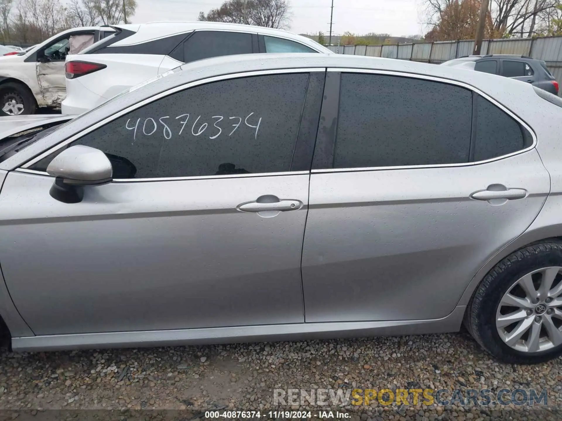15 fotografías del automóvil dañado 4T1C11AK8LU978450 TOYOTA CAMRY 2020