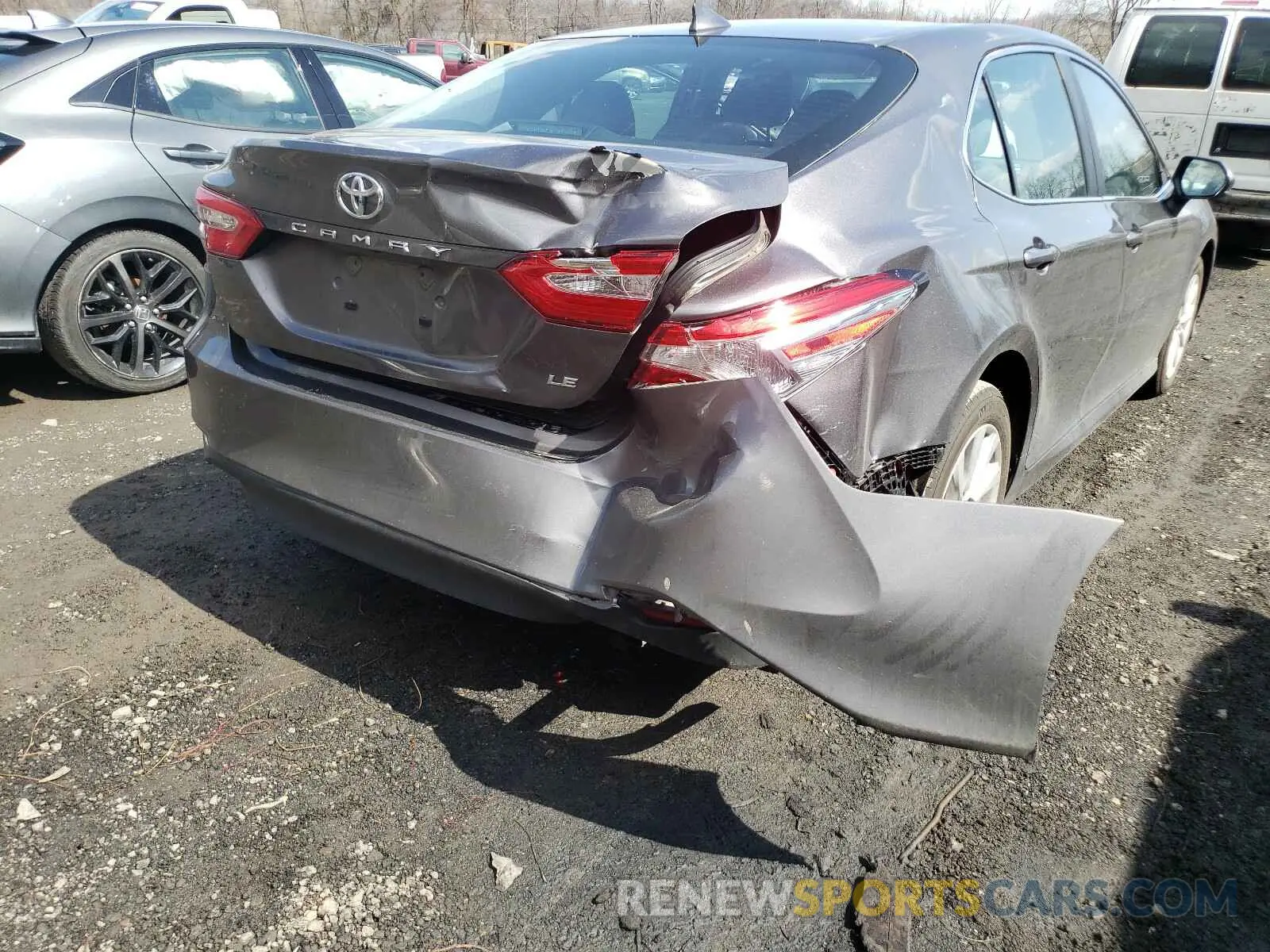9 fotografías del automóvil dañado 4T1C11AK9LU335279 TOYOTA CAMRY 2020