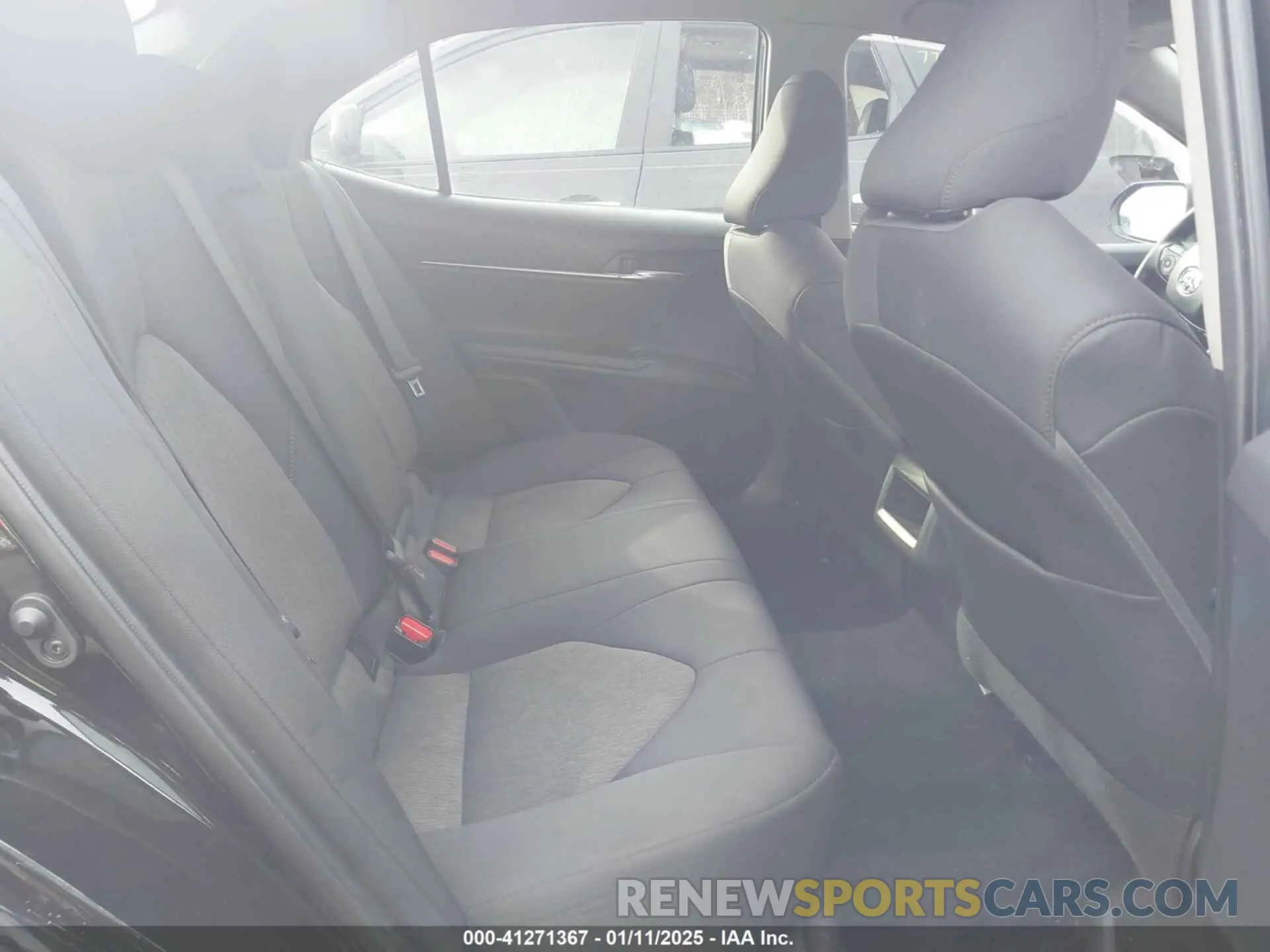 8 fotografías del automóvil dañado 4T1C11AK9LU337601 TOYOTA CAMRY 2020