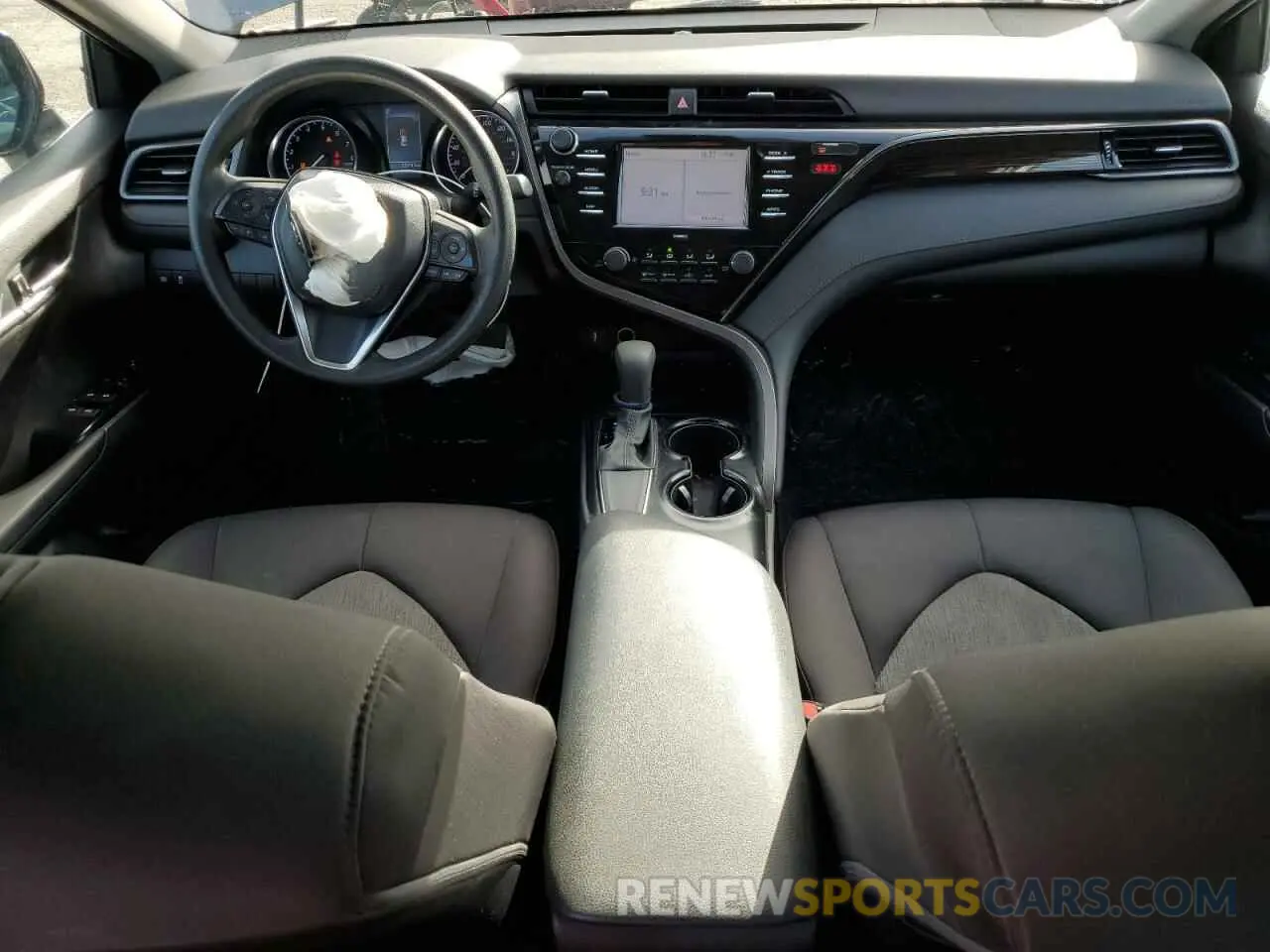 8 fotografías del automóvil dañado 4T1C11AK9LU376513 TOYOTA CAMRY 2020