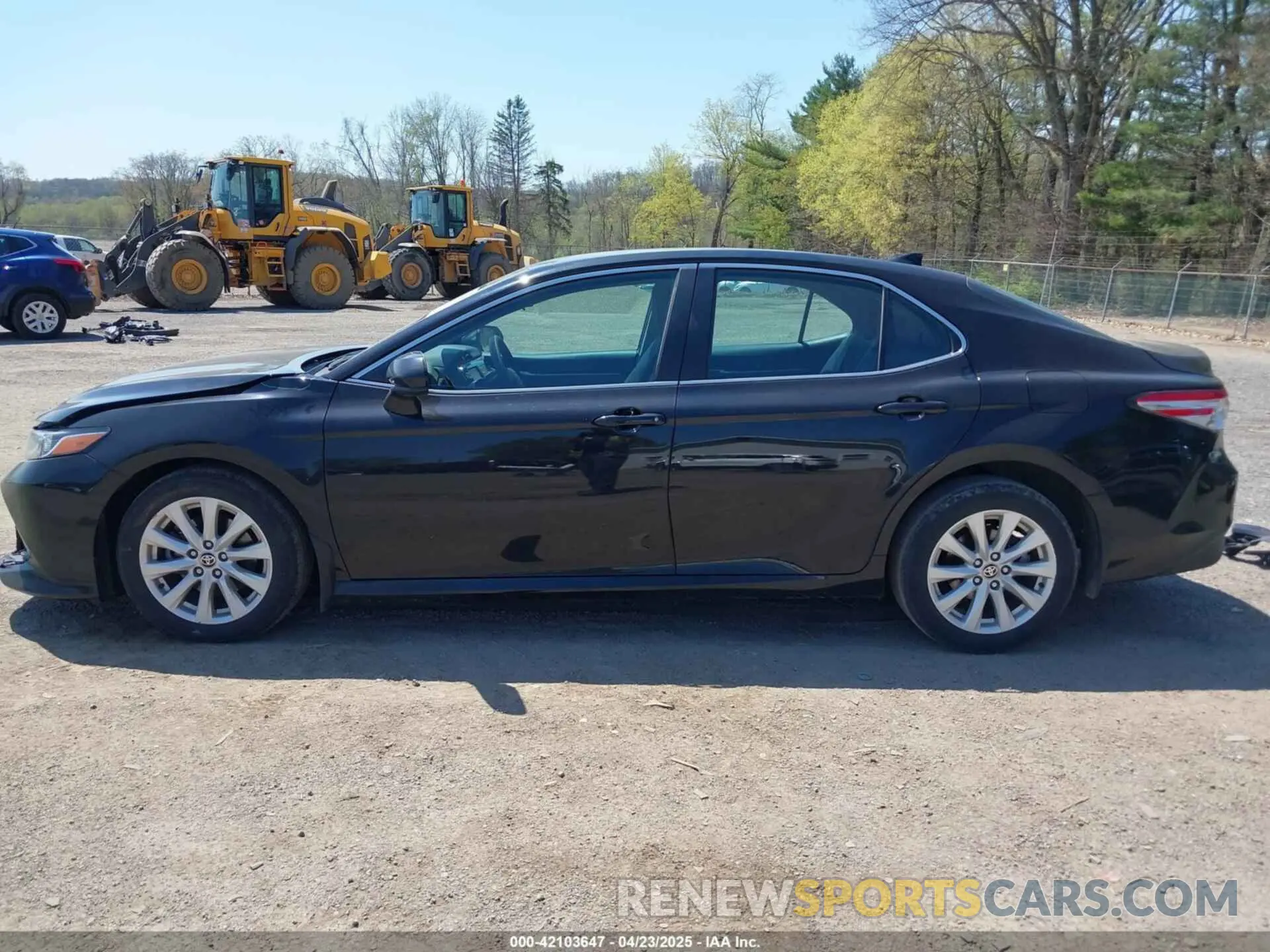 15 fotografías del automóvil dañado 4T1C11AK9LU387012 TOYOTA CAMRY 2020
