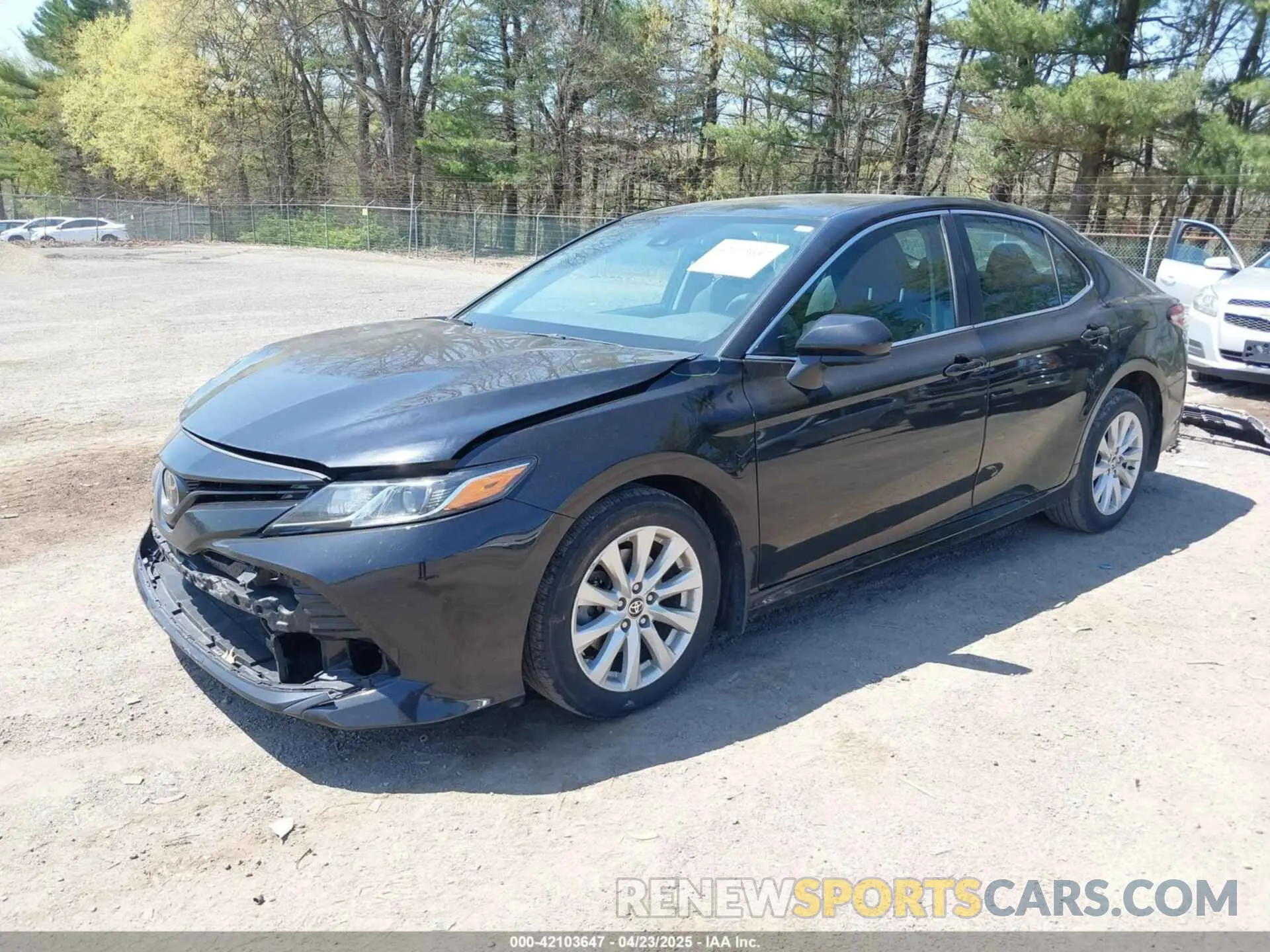 2 fotografías del automóvil dañado 4T1C11AK9LU387012 TOYOTA CAMRY 2020