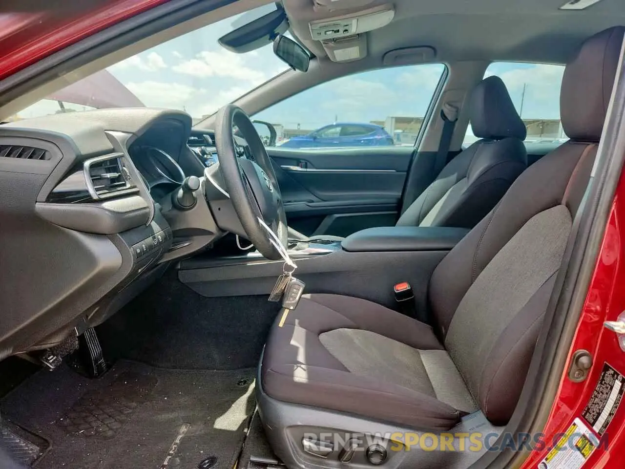 7 fotografías del automóvil dañado 4T1C11AK9LU389942 TOYOTA CAMRY 2020