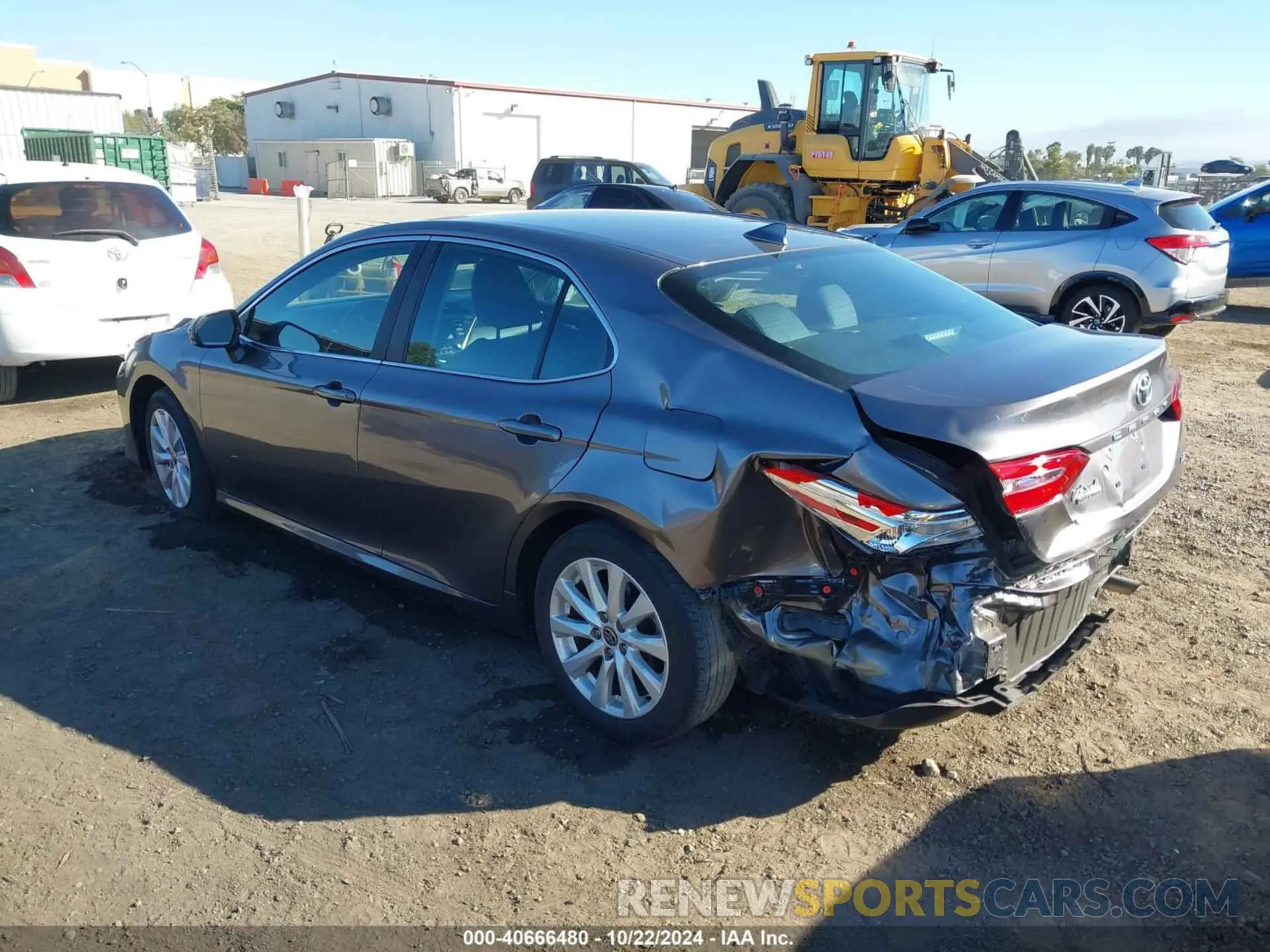 3 fotografías del automóvil dañado 4T1C11AK9LU395286 TOYOTA CAMRY 2020