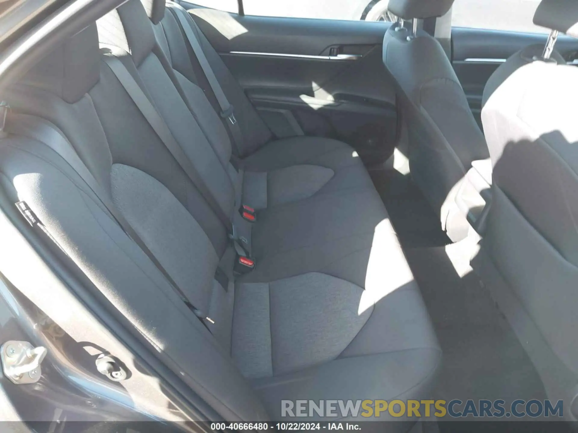 8 fotografías del automóvil dañado 4T1C11AK9LU395286 TOYOTA CAMRY 2020