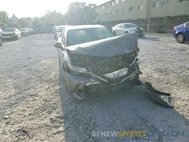 10 fotografías del automóvil dañado 4T1C11AK9LU900128 TOYOTA CAMRY 2020