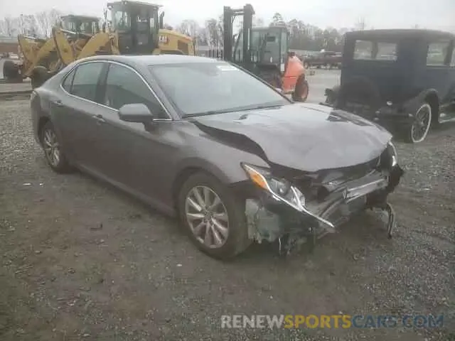 11 fotografías del automóvil dañado 4T1C11AK9LU923604 TOYOTA CAMRY 2020