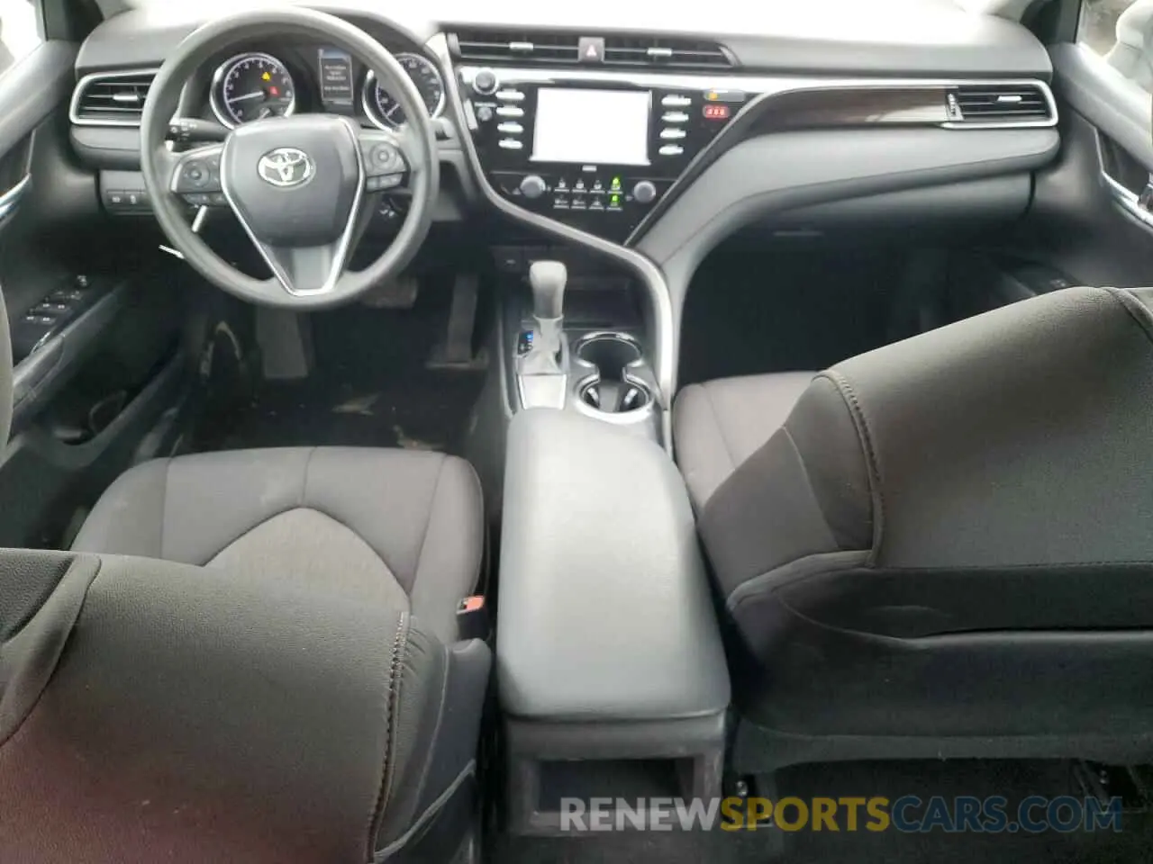 8 fotografías del automóvil dañado 4T1C11AK9LU929287 TOYOTA CAMRY 2020