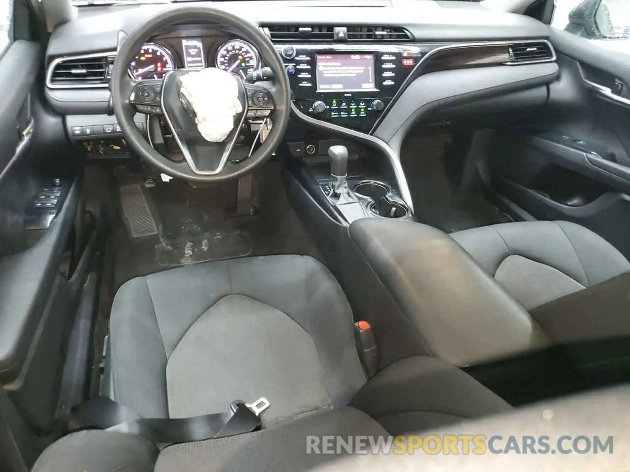 8 fotografías del automóvil dañado 4T1C11AK9LU968476 TOYOTA CAMRY 2020