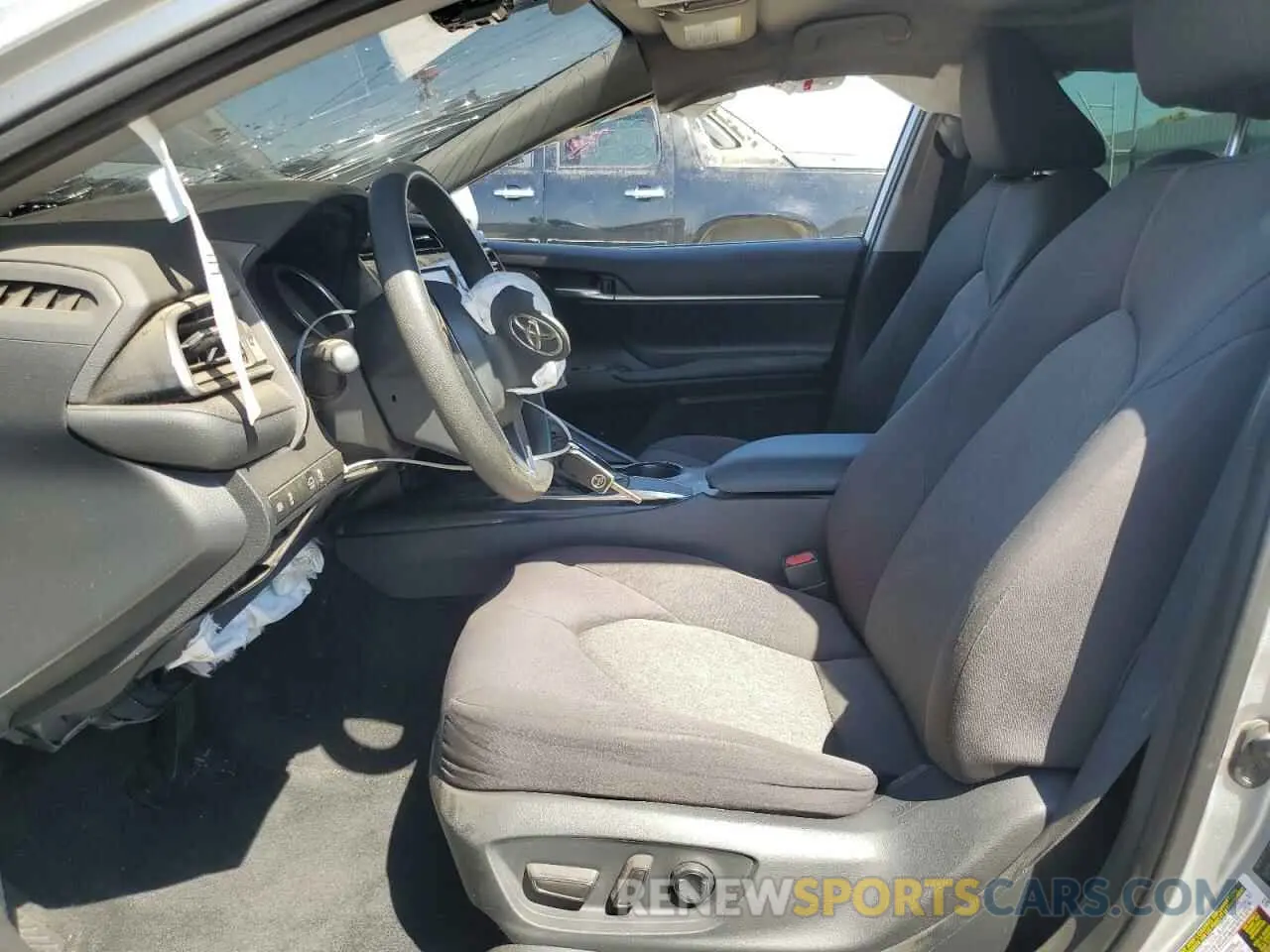 7 fotografías del automóvil dañado 4T1C11AK9LU984130 TOYOTA CAMRY 2020