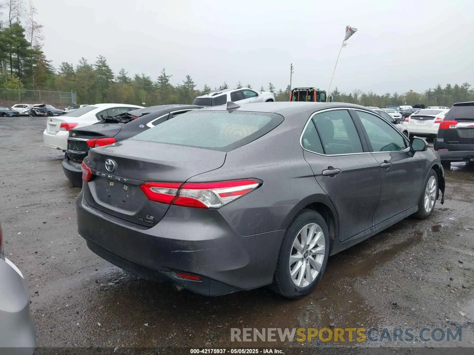 4 fotografías del automóvil dañado 4T1C11AK9LU996830 TOYOTA CAMRY 2020