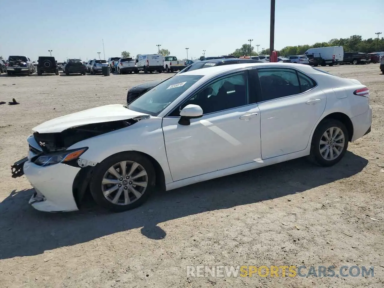1 fotografías del automóvil dañado 4T1C11AKXLU305675 TOYOTA CAMRY 2020
