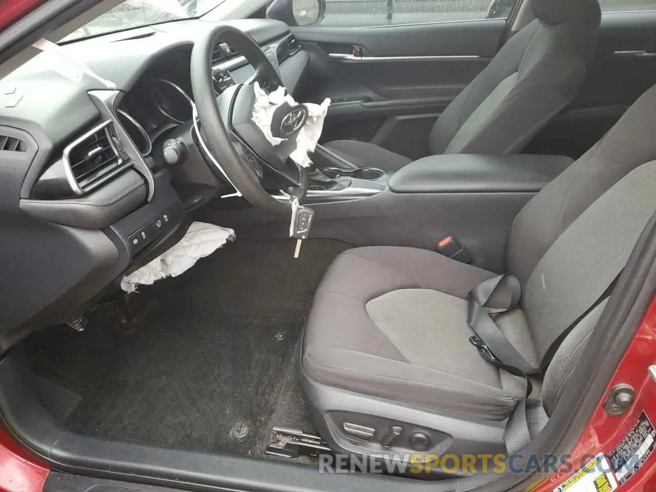7 fotografías del automóvil dañado 4T1C11AKXLU310939 TOYOTA CAMRY 2020