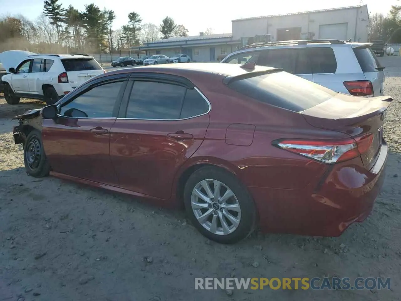 2 fotografías del automóvil dañado 4T1C11AKXLU311105 TOYOTA CAMRY 2020