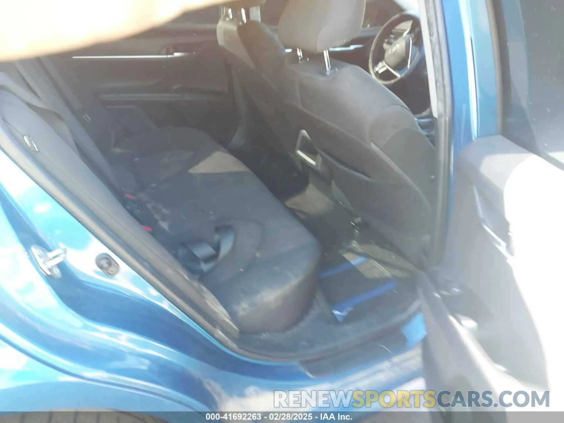 8 fotografías del automóvil dañado 4T1C11AKXLU335355 TOYOTA CAMRY 2020