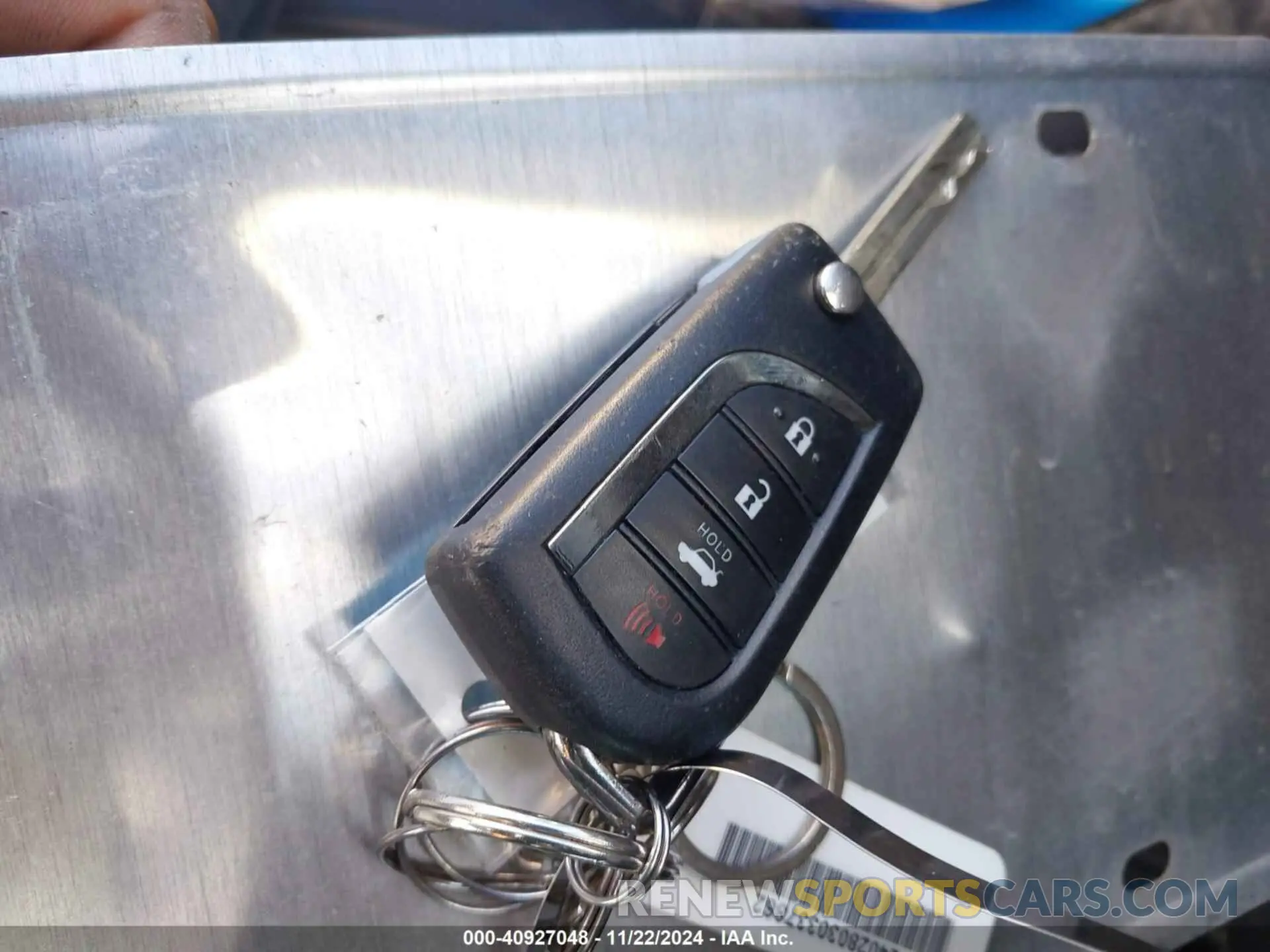 11 fotografías del automóvil dañado 4T1C11AKXLU340541 TOYOTA CAMRY 2020