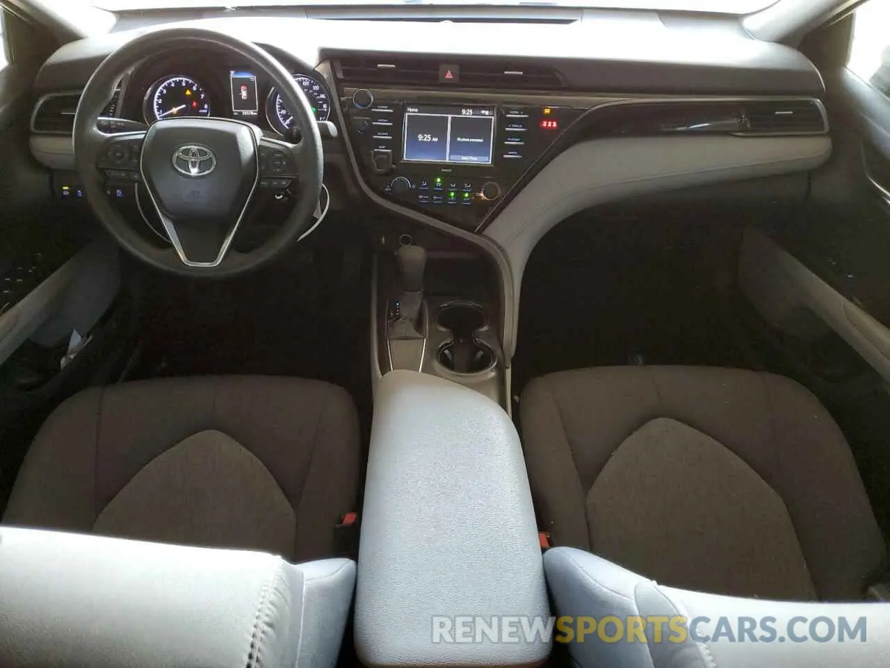8 fotografías del automóvil dañado 4T1C11AKXLU394437 TOYOTA CAMRY 2020