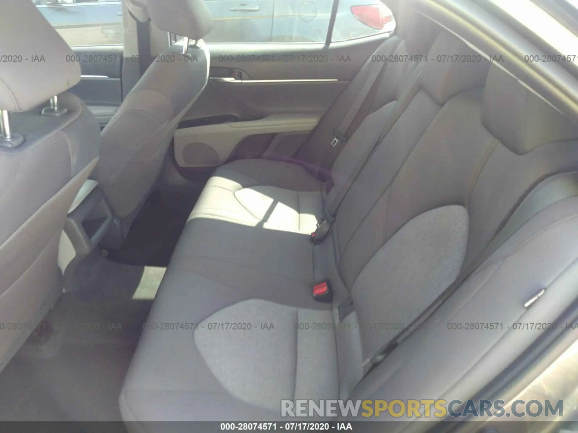 8 fotografías del automóvil dañado 4T1C11AKXLU866507 TOYOTA CAMRY 2020