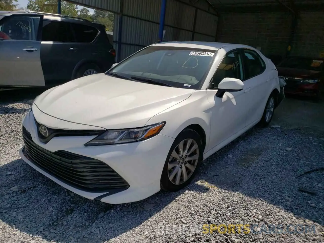 2 fotografías del automóvil dañado 4T1C11AKXLU903605 TOYOTA CAMRY 2020
