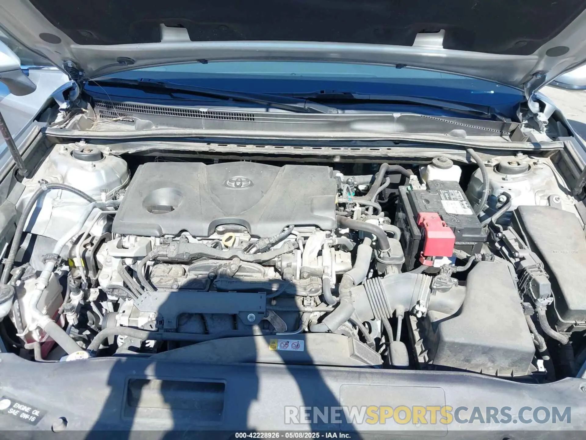 10 fotografías del automóvil dañado 4T1C11AKXLU913826 TOYOTA CAMRY 2020