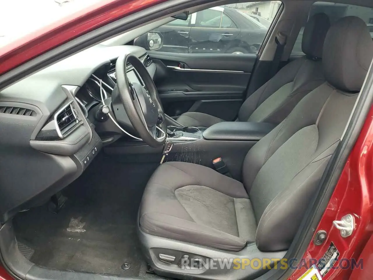 7 fotografías del automóvil dañado 4T1C11AKXLU915754 TOYOTA CAMRY 2020