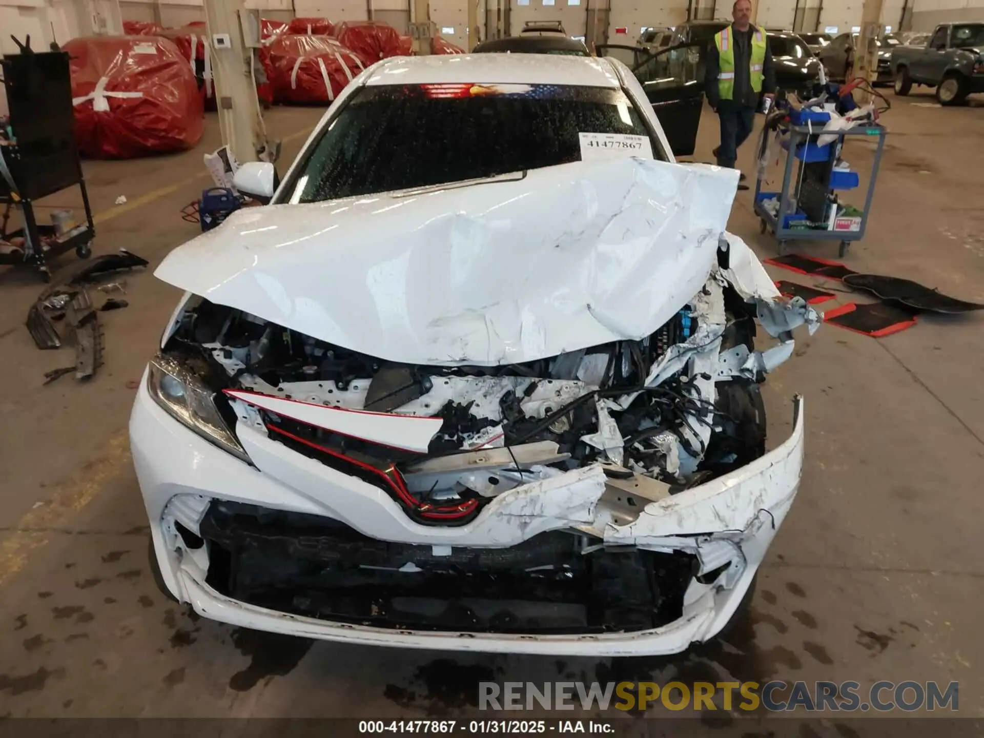 13 fotografías del automóvil dañado 4T1C11AKXLU916886 TOYOTA CAMRY 2020