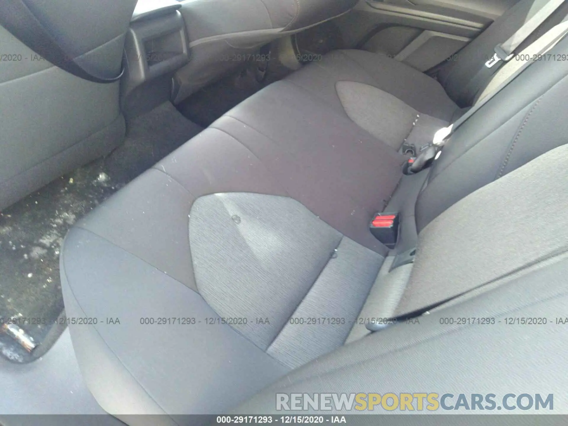 8 fotografías del automóvil dañado 4T1C11AKXLU926673 TOYOTA CAMRY 2020