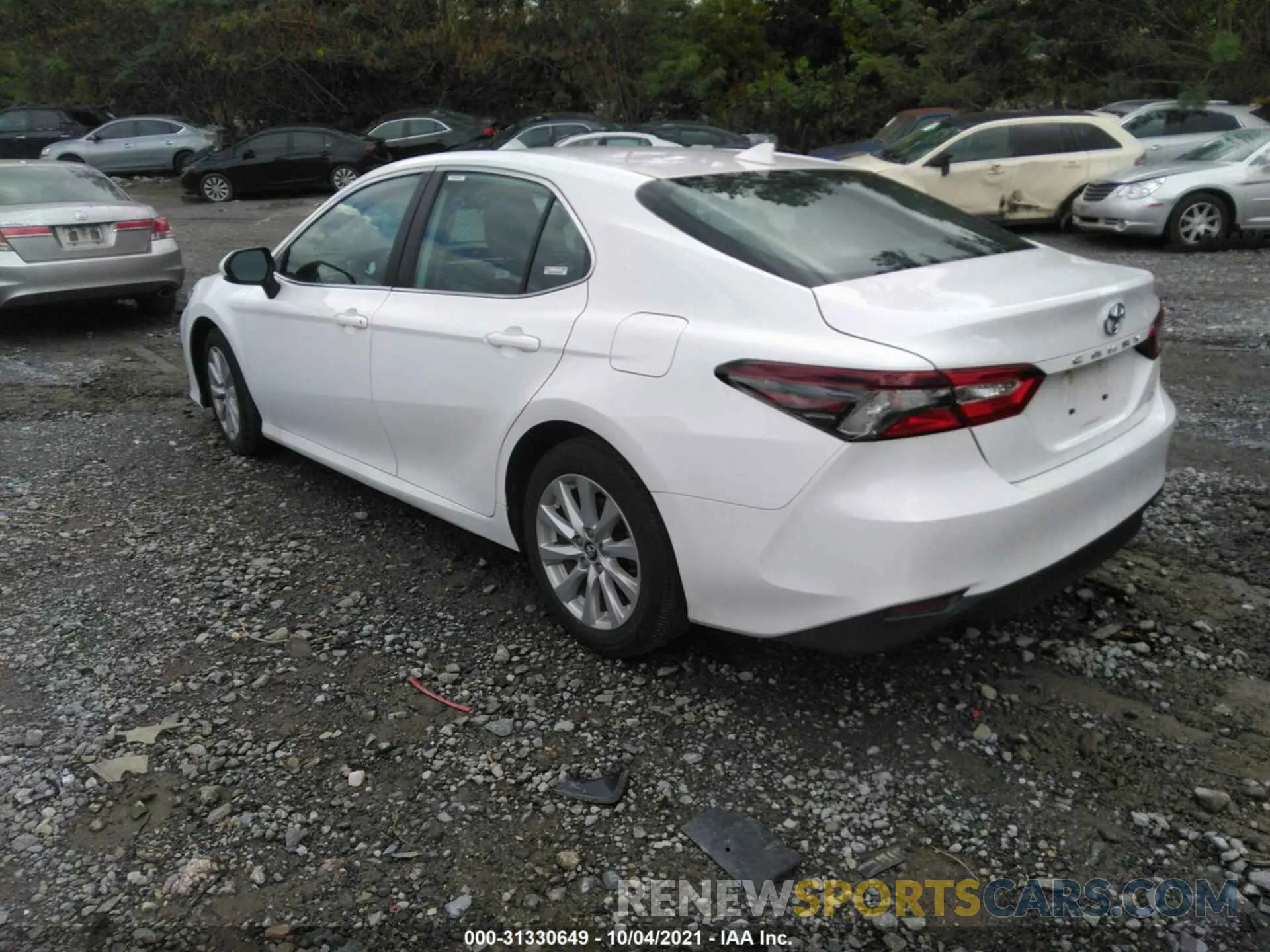 3 fotografías del automóvil dañado 4T1C11AKXLU943313 TOYOTA CAMRY 2020