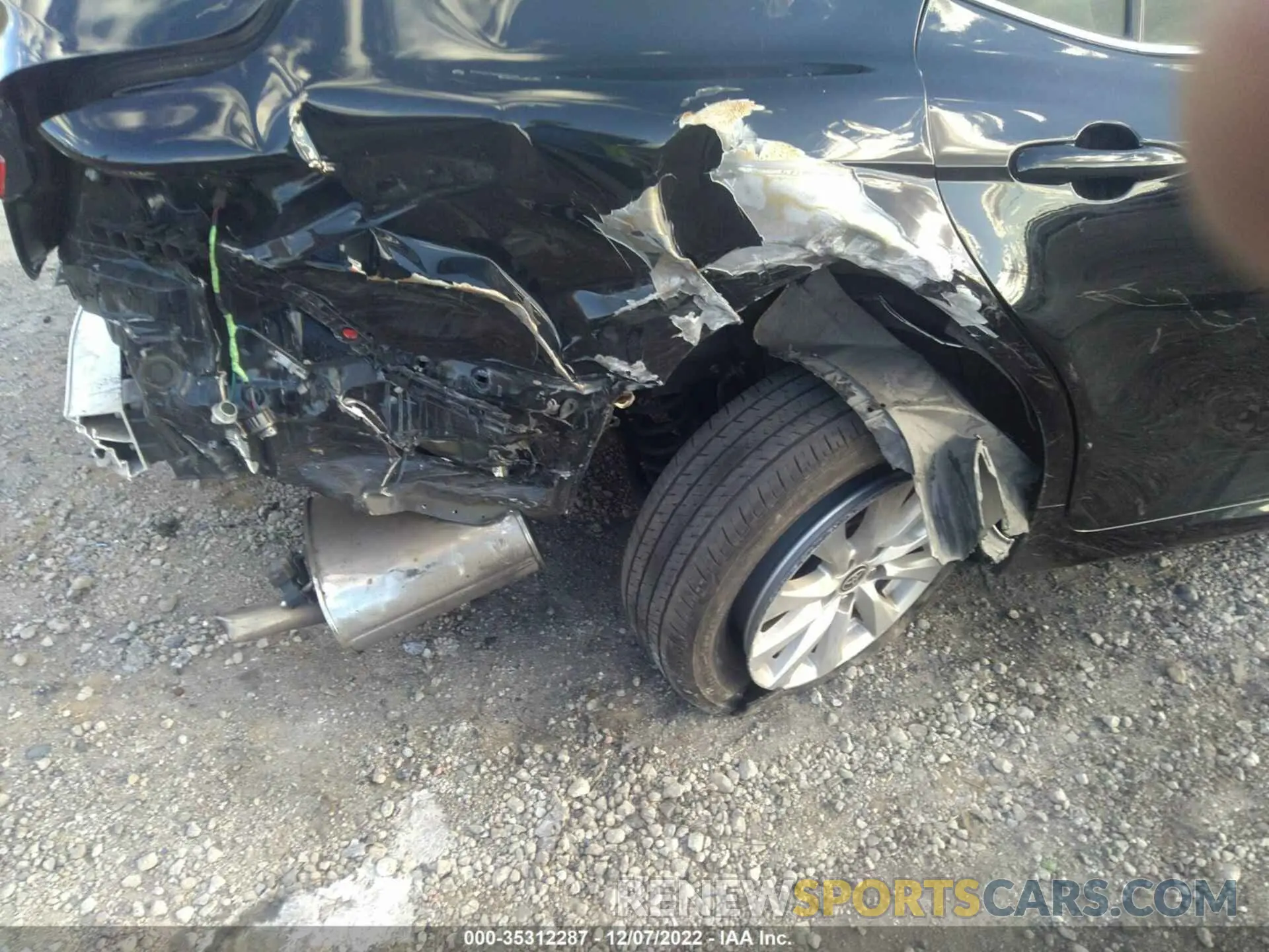 6 fotografías del automóvil dañado 4T1C11AKXLU971466 TOYOTA CAMRY 2020