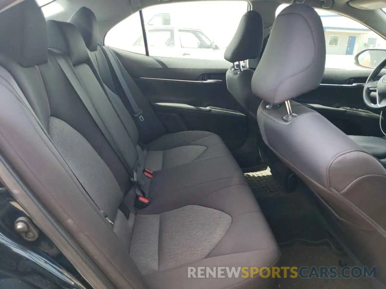 10 fotografías del automóvil dañado 4T1C11AKXLU976599 TOYOTA CAMRY 2020