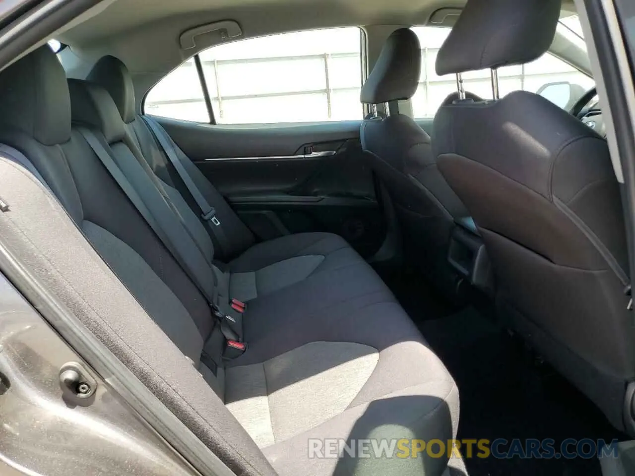 10 fotografías del automóvil dañado 4T1C11AKXLU984783 TOYOTA CAMRY 2020