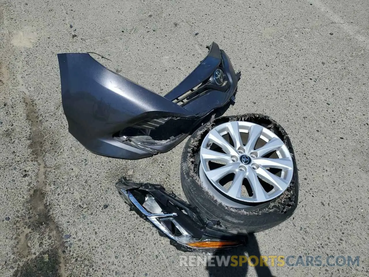 12 fotografías del automóvil dañado 4T1C11AKXLU984783 TOYOTA CAMRY 2020