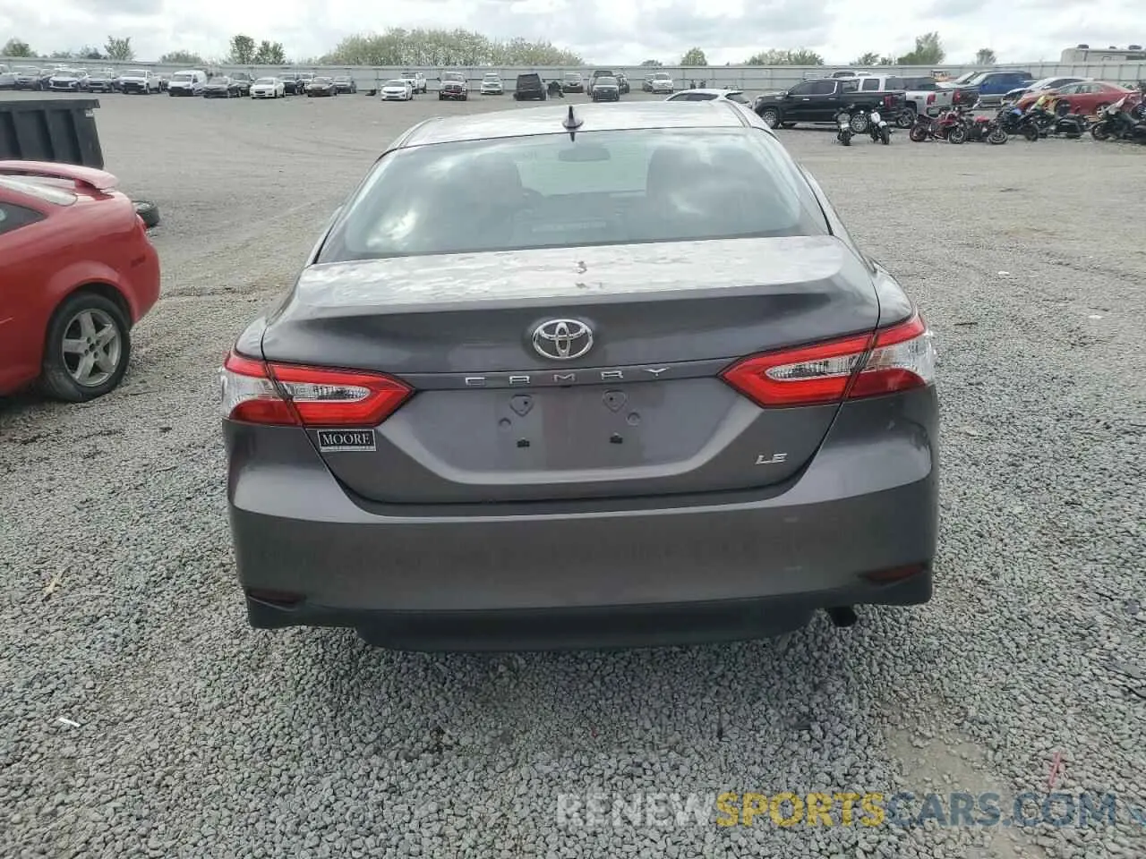 8 fotografías del automóvil dañado 4T1C11AKXLU990227 TOYOTA CAMRY 2020