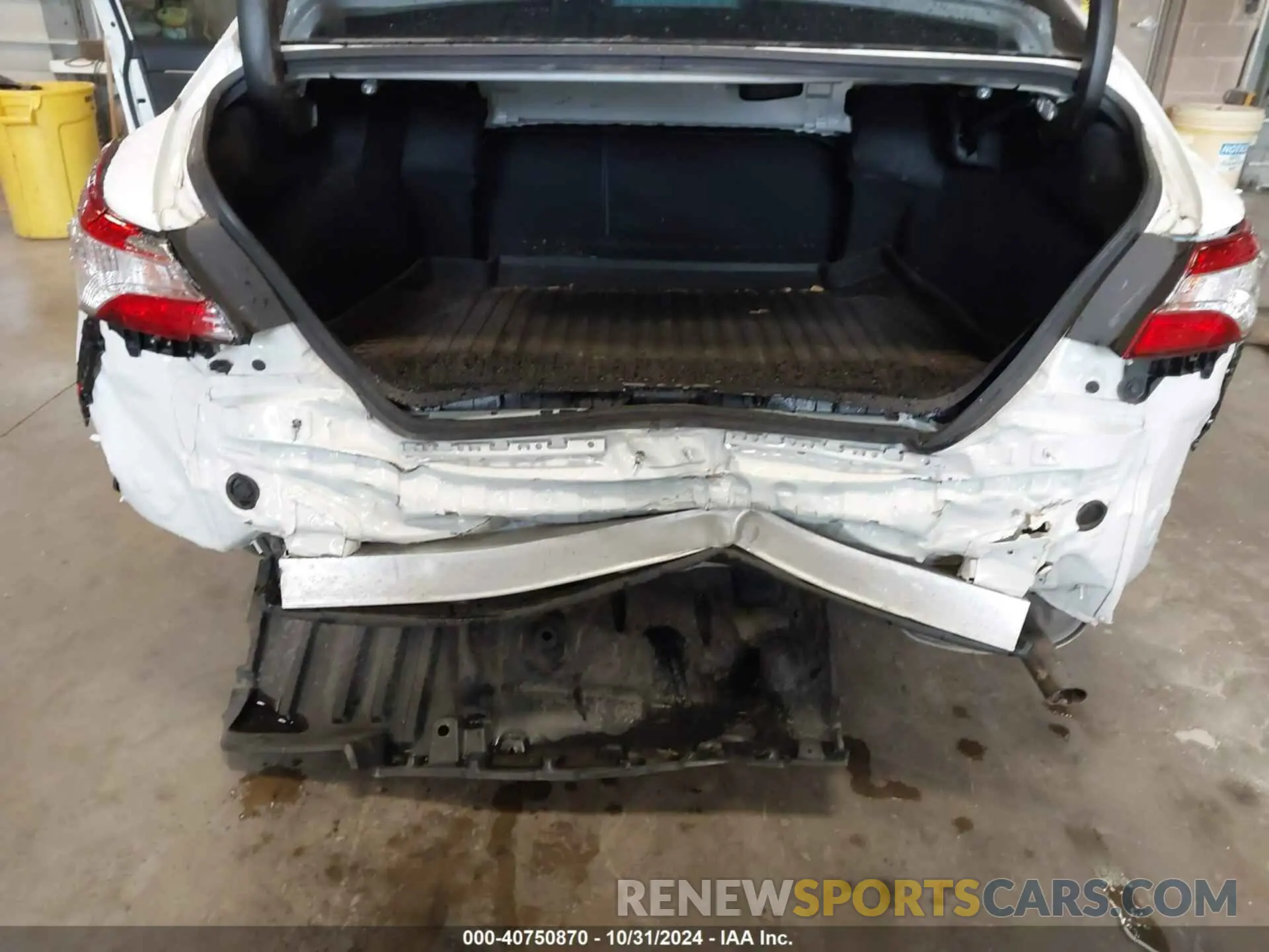 6 fotografías del automóvil dañado 4T1C11BK2LU013095 TOYOTA CAMRY 2020