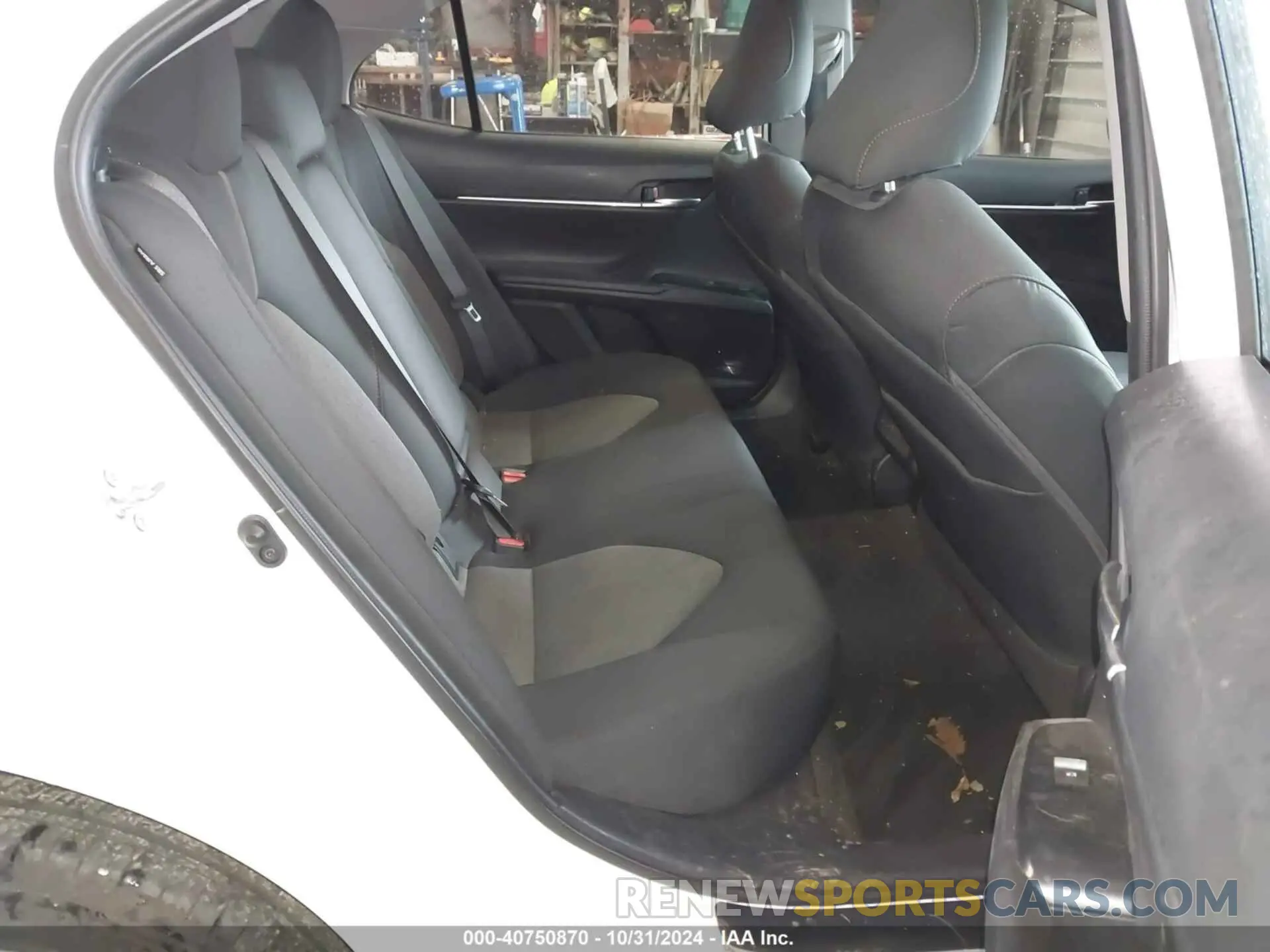 8 fotografías del automóvil dañado 4T1C11BK2LU013095 TOYOTA CAMRY 2020