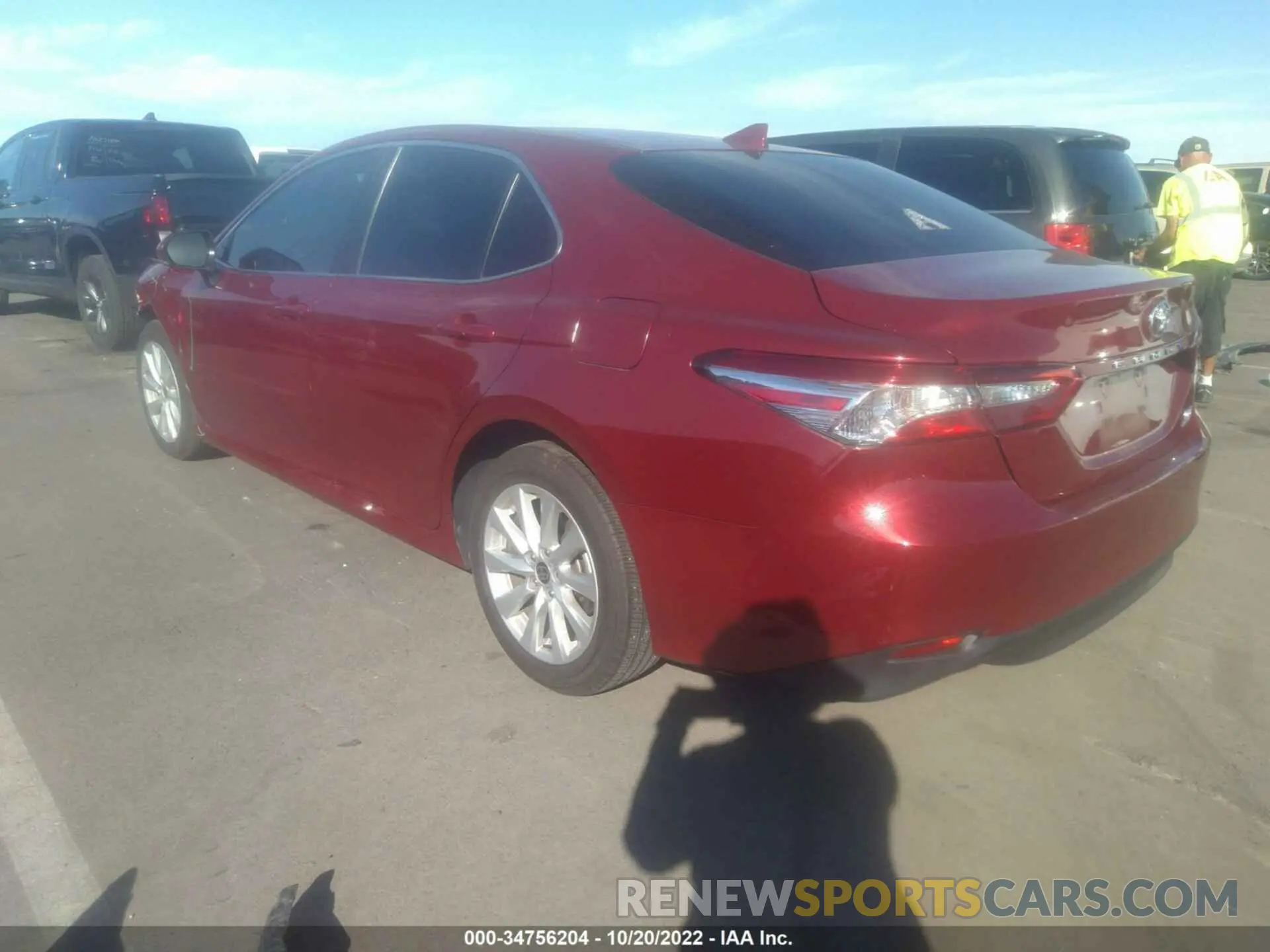 3 fotografías del automóvil dañado 4T1C11BK2LU017633 TOYOTA CAMRY 2020