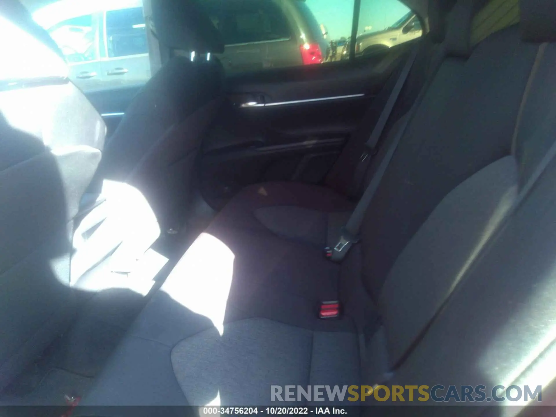 8 fotografías del automóvil dañado 4T1C11BK2LU017633 TOYOTA CAMRY 2020