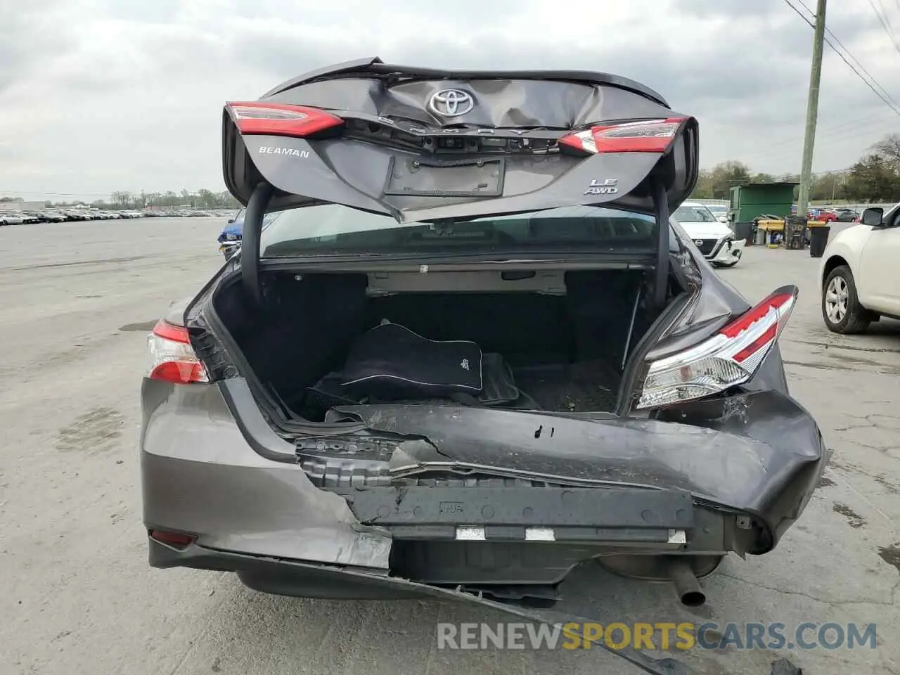 6 fotografías del automóvil dañado 4T1C11BK4LU016922 TOYOTA CAMRY 2020