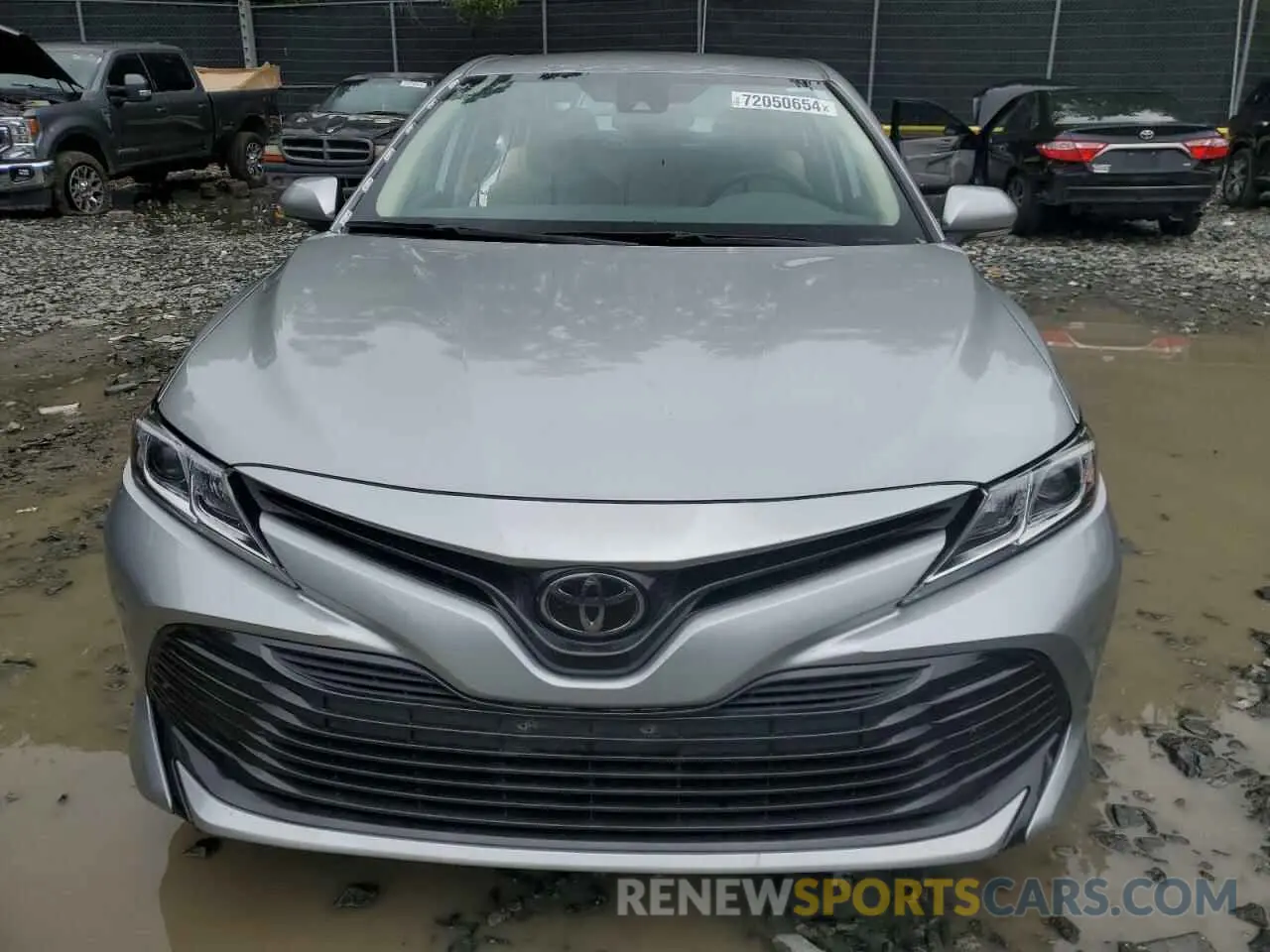 5 fotografías del automóvil dañado 4T1C11BK6LU008224 TOYOTA CAMRY 2020