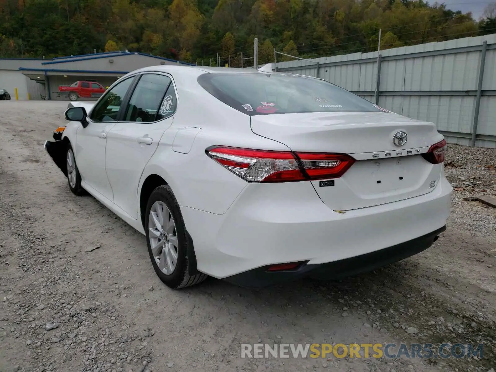 3 fotografías del automóvil dañado 4T1C11BK6LU010961 TOYOTA CAMRY 2020