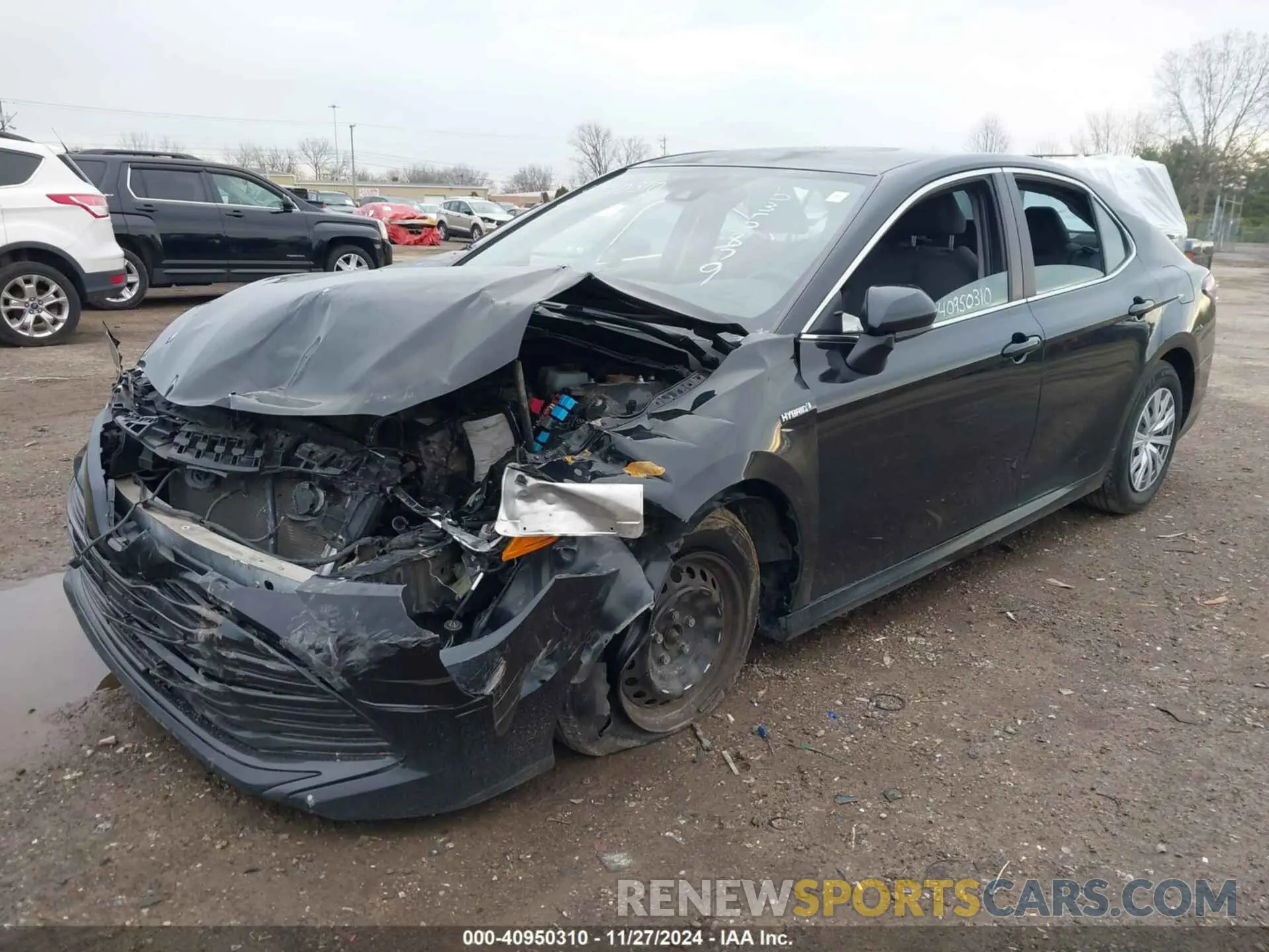 2 fotografías del automóvil dañado 4T1C31AK0LU535879 TOYOTA CAMRY 2020