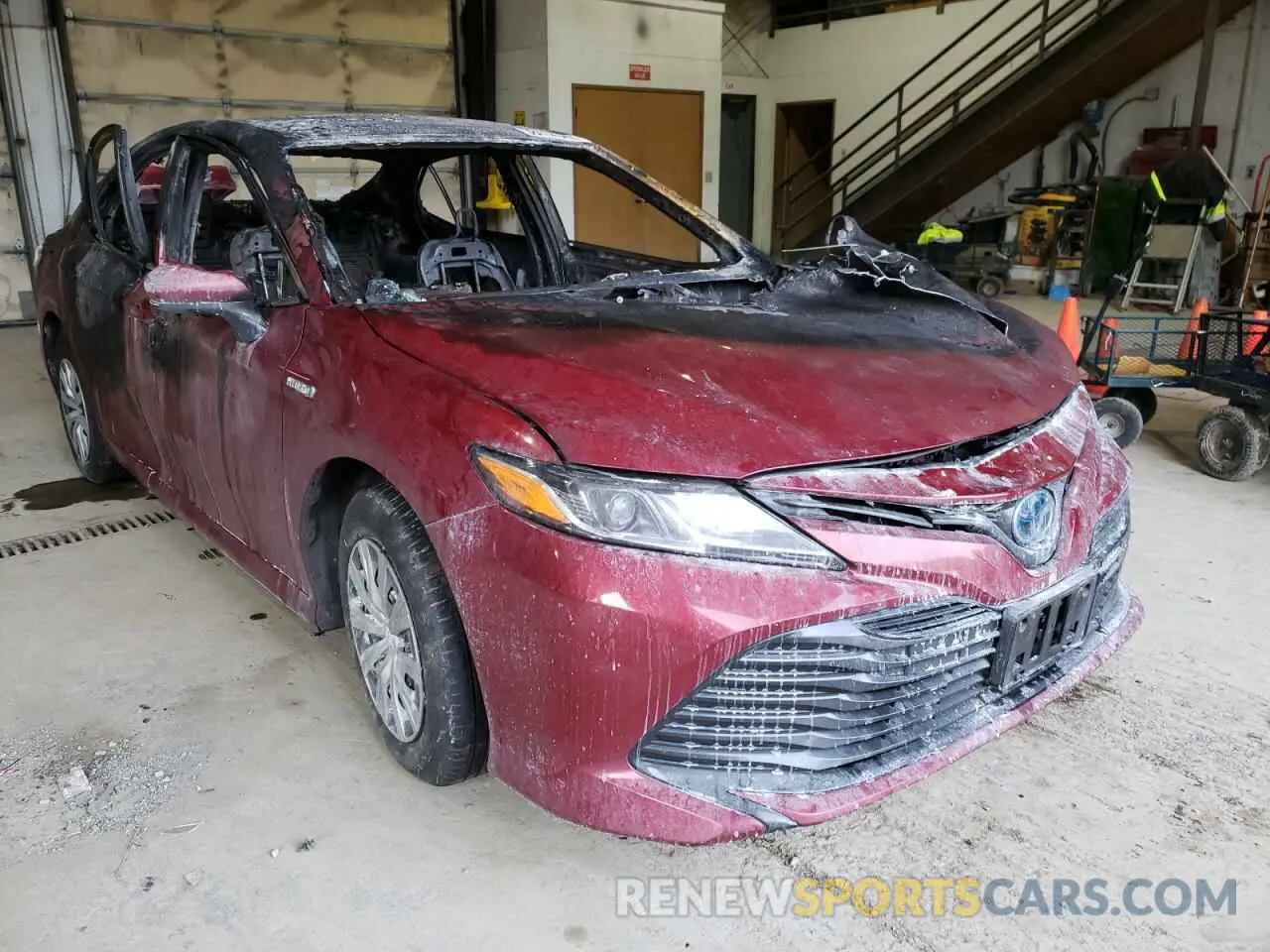1 fotografías del automóvil dañado 4T1C31AK1LU523059 TOYOTA CAMRY 2020