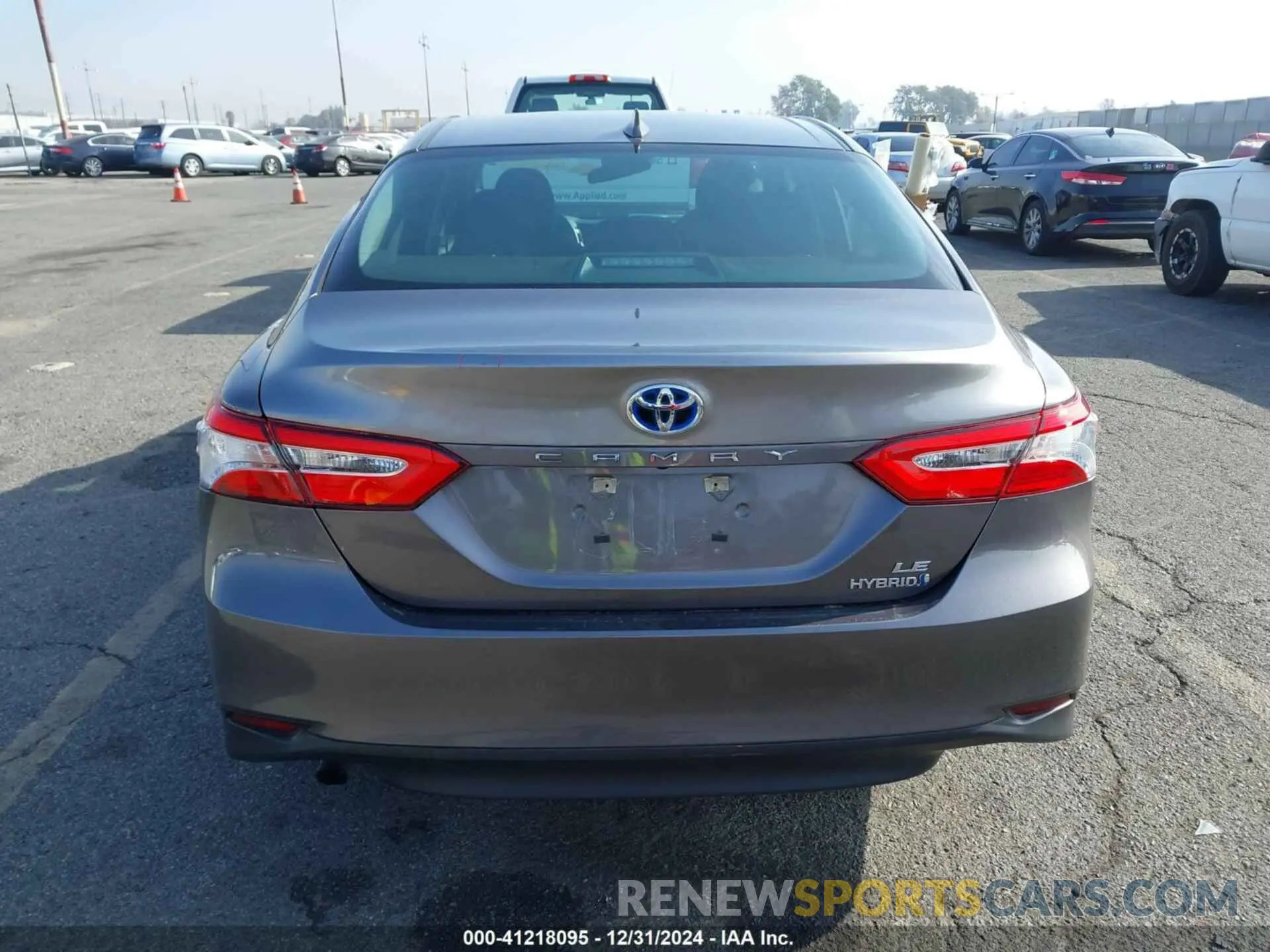 17 fotografías del automóvil dañado 4T1C31AK2LU016381 TOYOTA CAMRY 2020