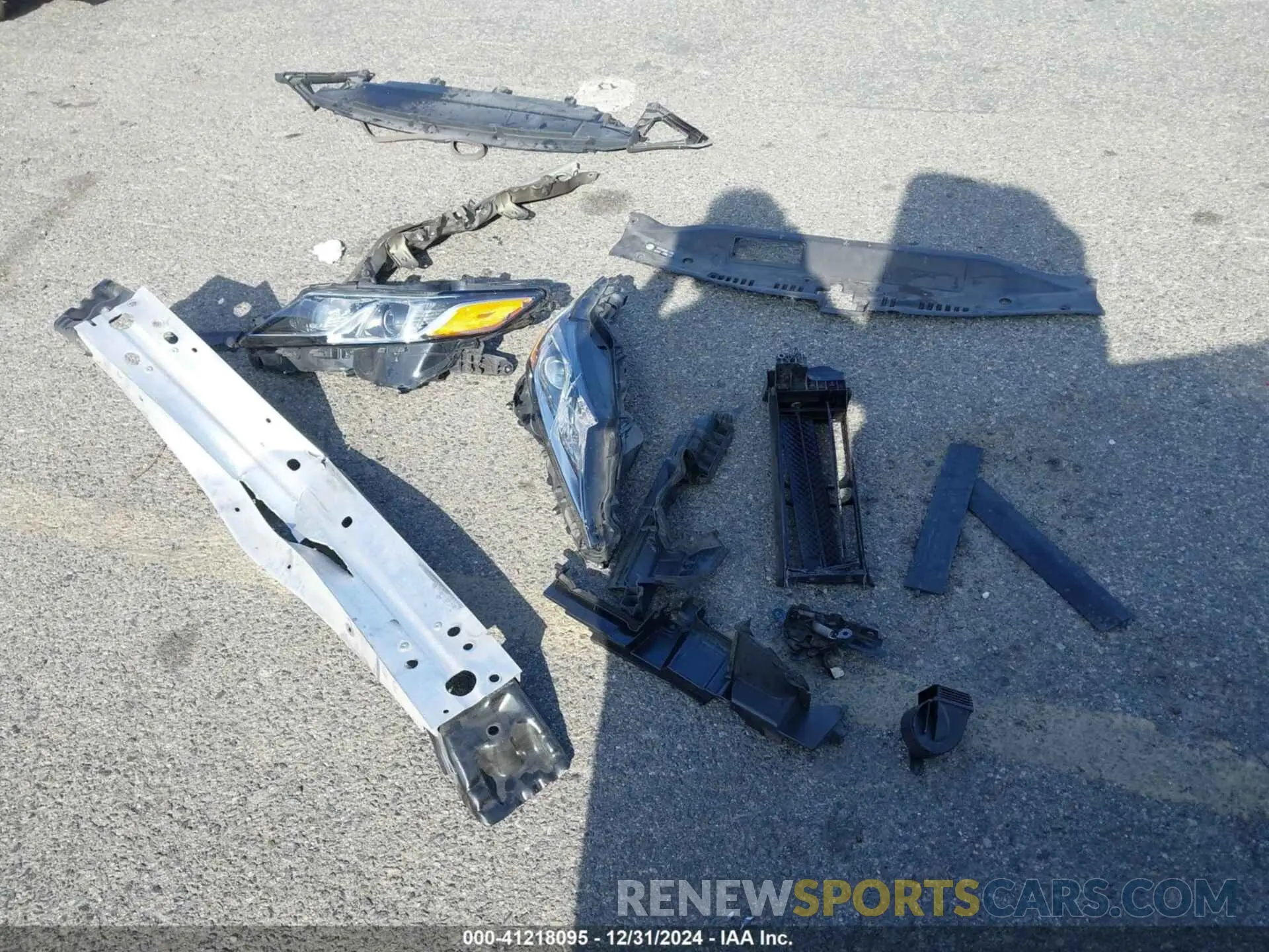 19 fotografías del automóvil dañado 4T1C31AK2LU016381 TOYOTA CAMRY 2020