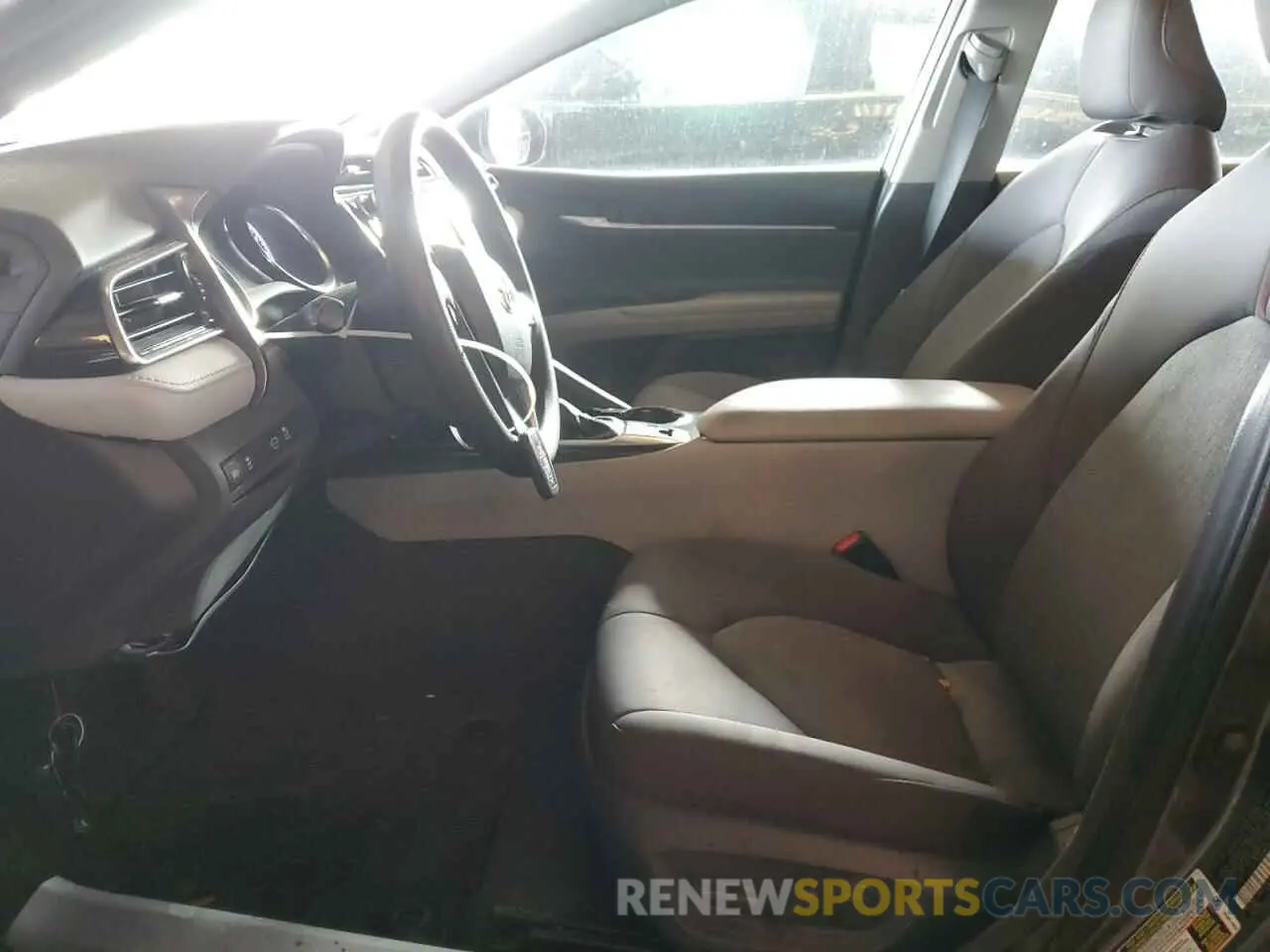 7 fotografías del automóvil dañado 4T1C31AK2LU531347 TOYOTA CAMRY 2020