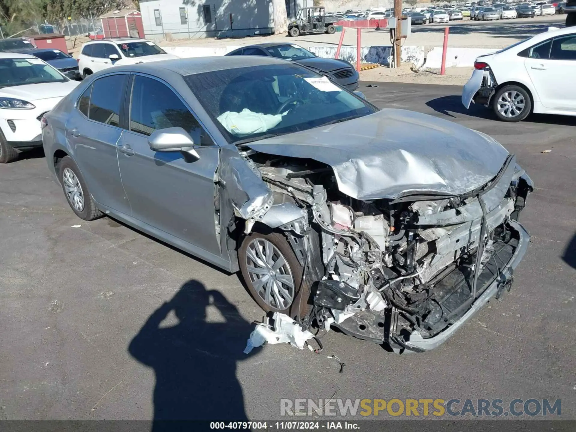 1 fotografías del automóvil dañado 4T1C31AK2LU541652 TOYOTA CAMRY 2020