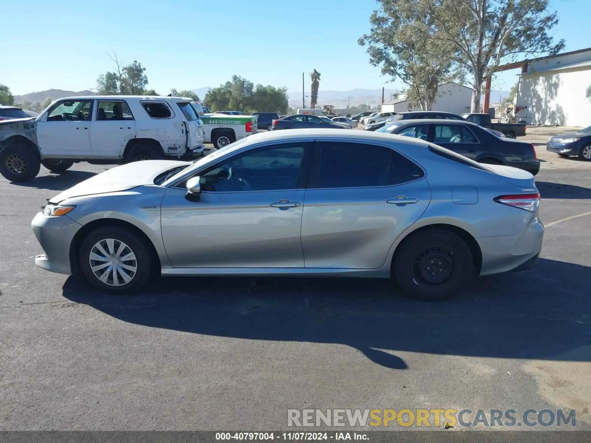 14 fotografías del automóvil dañado 4T1C31AK2LU541652 TOYOTA CAMRY 2020