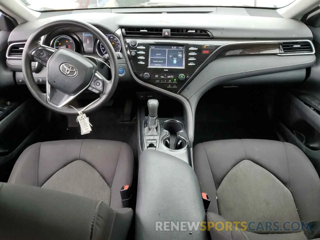 8 fotografías del automóvil dañado 4T1C31AK4LU518180 TOYOTA CAMRY 2020