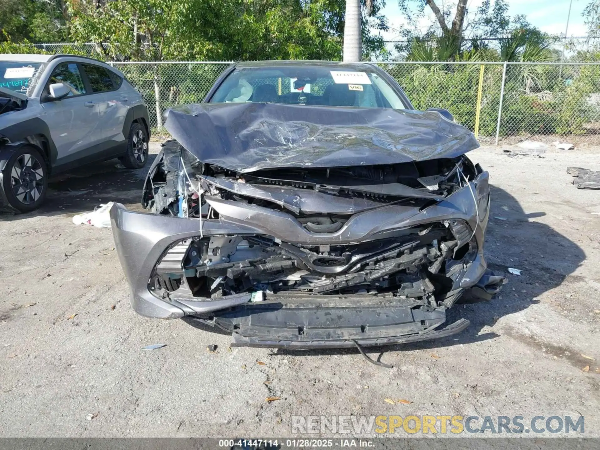 6 fotografías del automóvil dañado 4T1C31AK4LU540759 TOYOTA CAMRY 2020