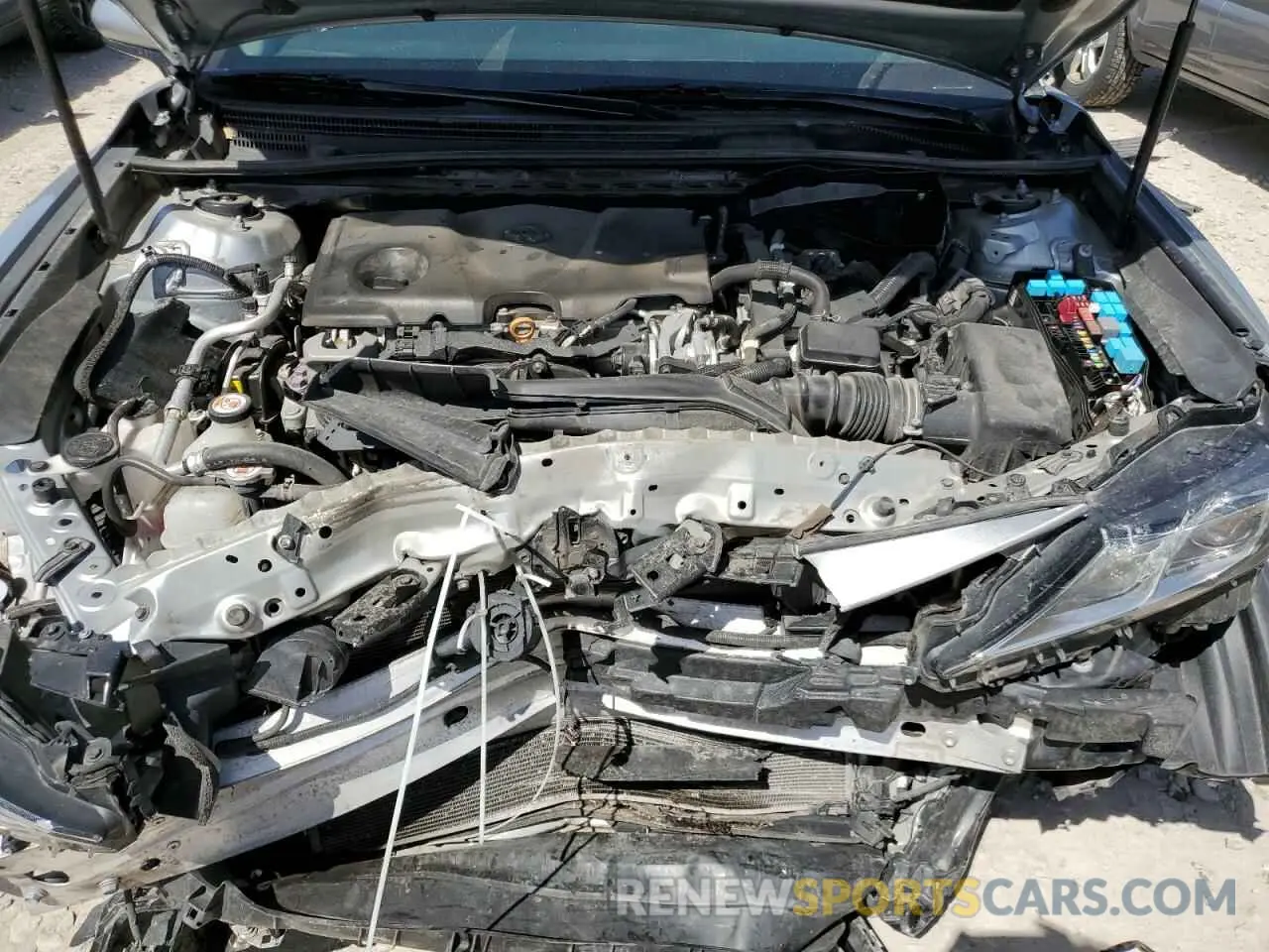 11 fotografías del automóvil dañado 4T1C31AK5LU013362 TOYOTA CAMRY 2020